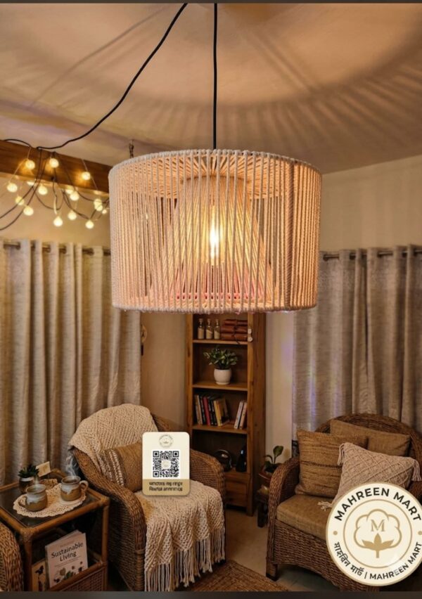 The Willow Hand-Knotted Pendant